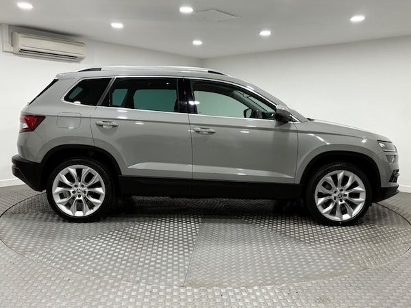 Used Skoda Karoq 2018 for sale - 75563999: Photo 2