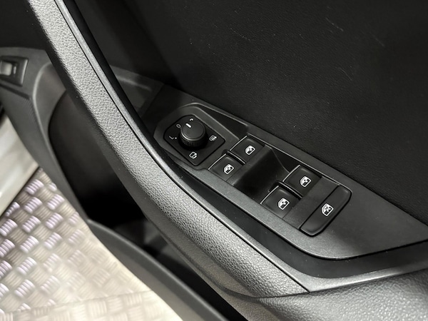 Used Skoda Karoq 2018 for sale - 75563999: Photo 40