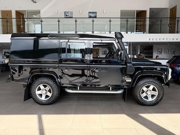 Used Land Rover Defender 110 2023 for sale - 78854488: Photo