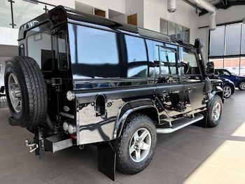 Used Land Rover Defender 110 2023 for sale - 78854488: Photo