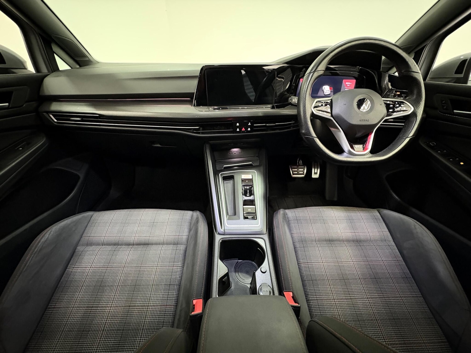 Used Volkswagen Golf 2022 for sale - 77021345: Photo 10