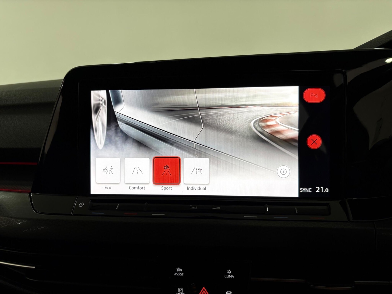 Used Volkswagen Golf 2022 for sale - 77021345: Photo 33