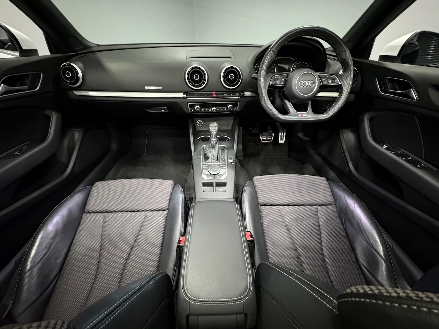 Used Audi A3 2016 for sale - 77537494: Photo 10