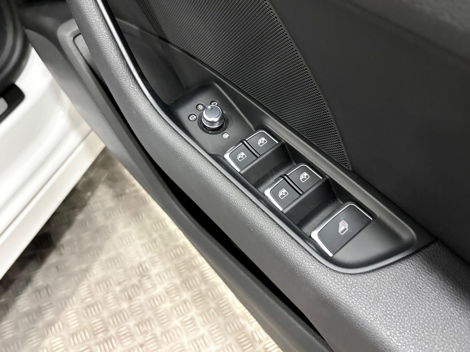 Used Audi A3 2016 for sale - 77537494: Photo 34