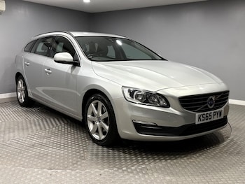 Used Volvo V60 2015 for sale - 79349026: Photo