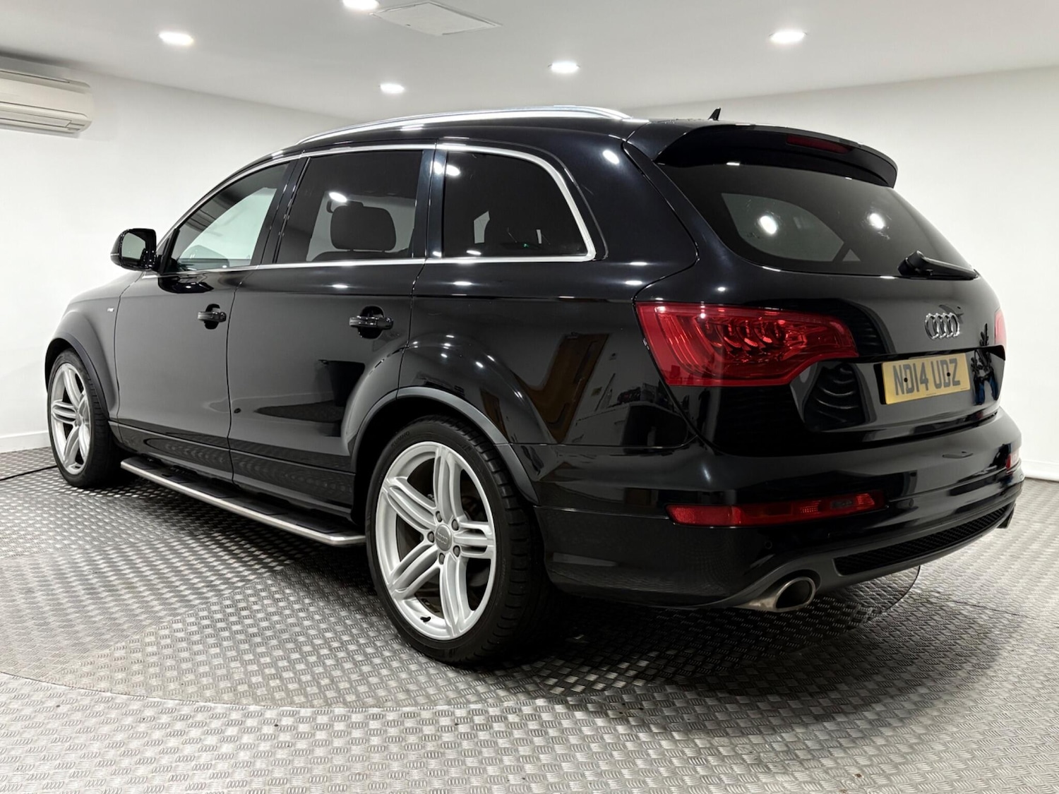 Used Audi Q7 for sale - 76446598: Photo 5