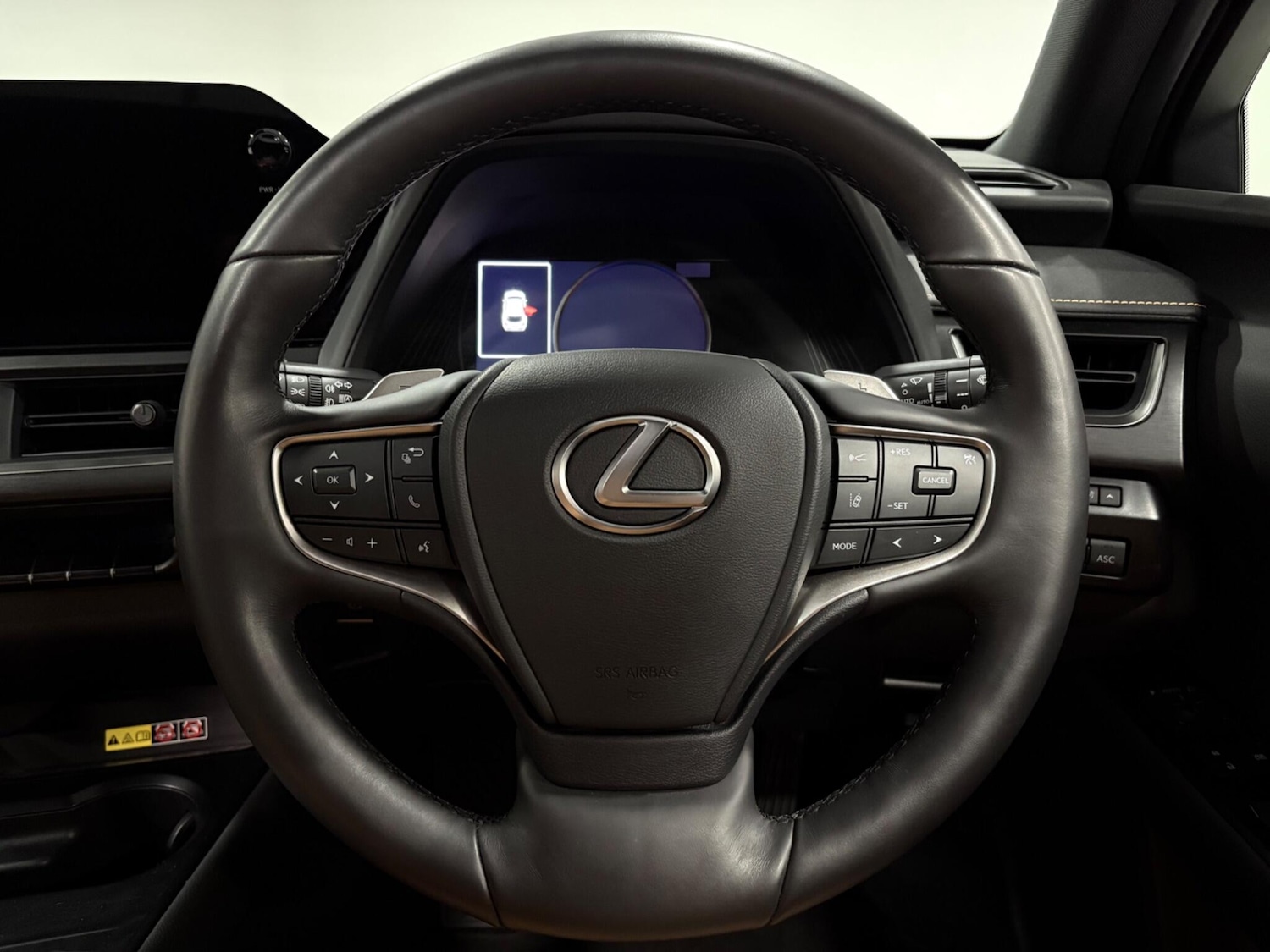 Used Lexus UX 2024 for sale - 76597445: Photo 15