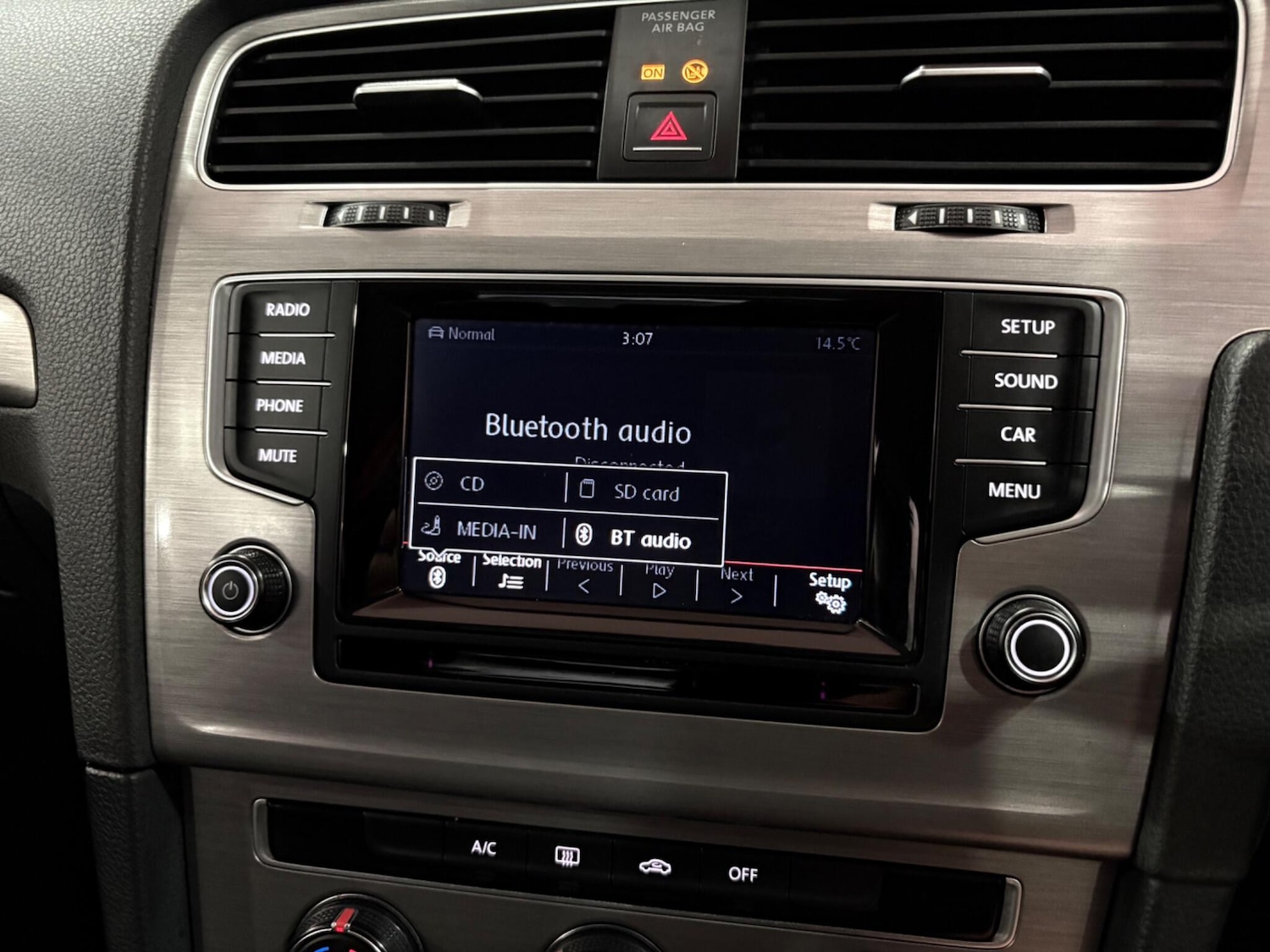 Used Volkswagen Golf 2015 for sale - 77970086: Photo 20