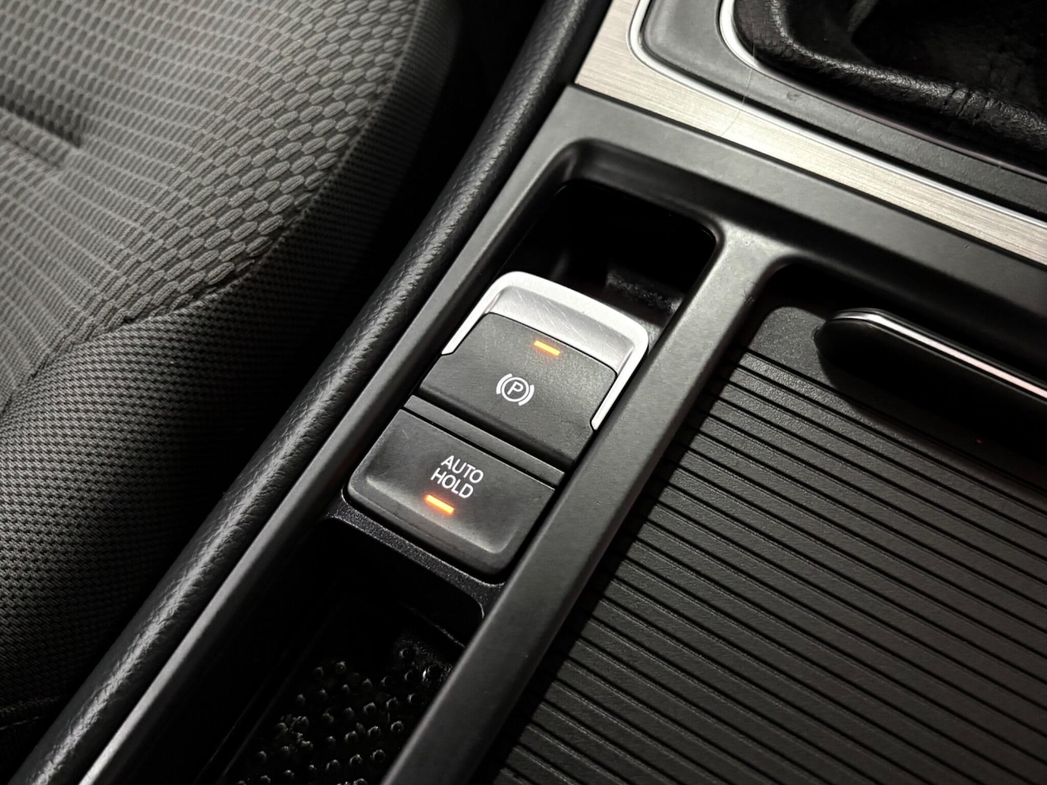 Used Volkswagen Golf 2015 for sale - 77970086: Photo 29