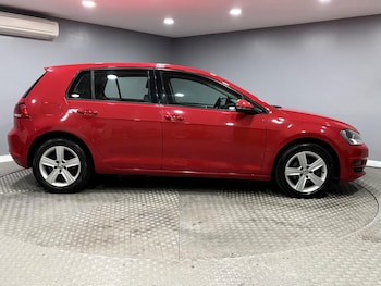 Used Volkswagen Golf 2015 for sale - 77970086: Photo