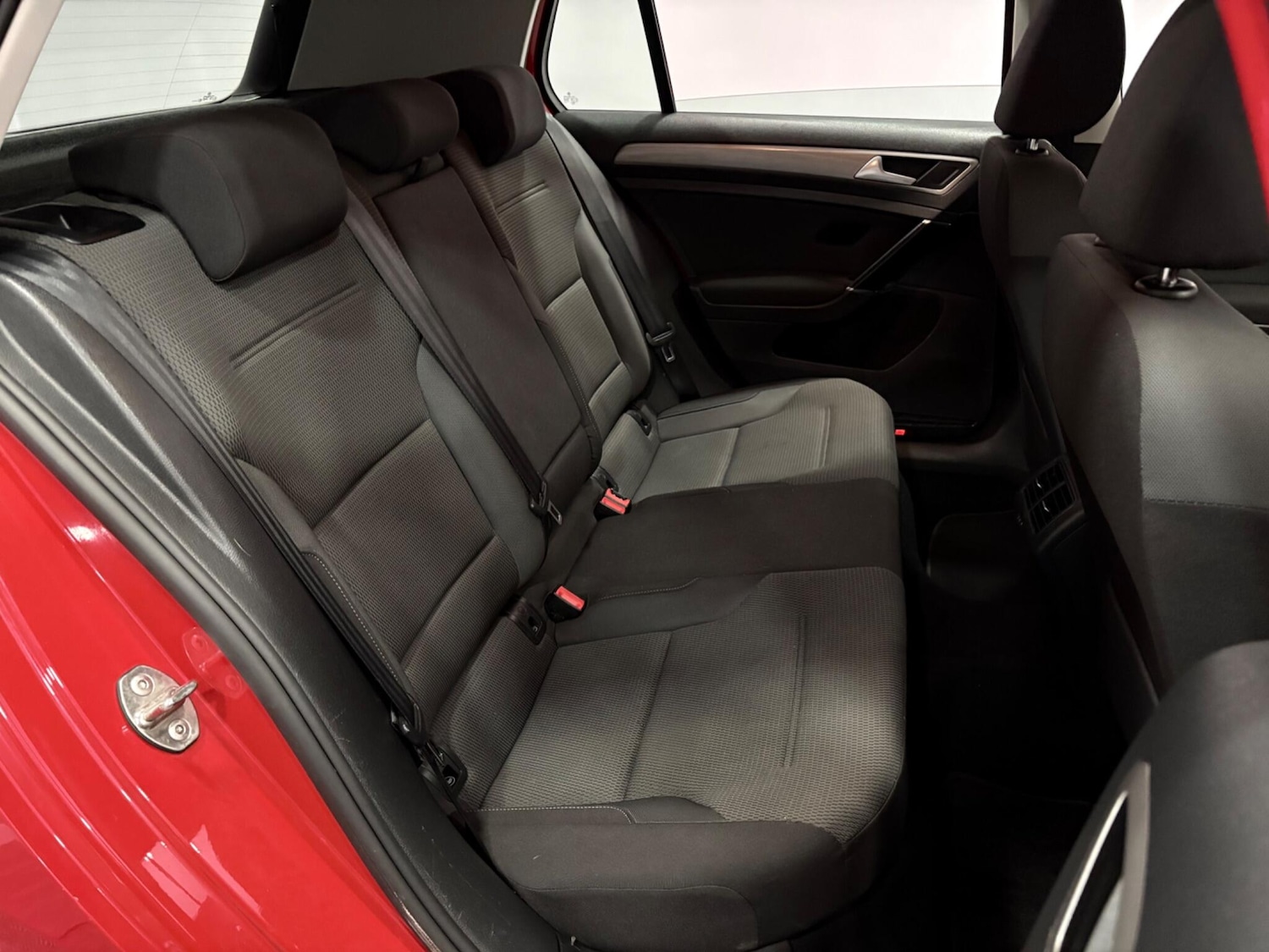 Used Volkswagen Golf 2015 for sale - 77970086: Photo 35