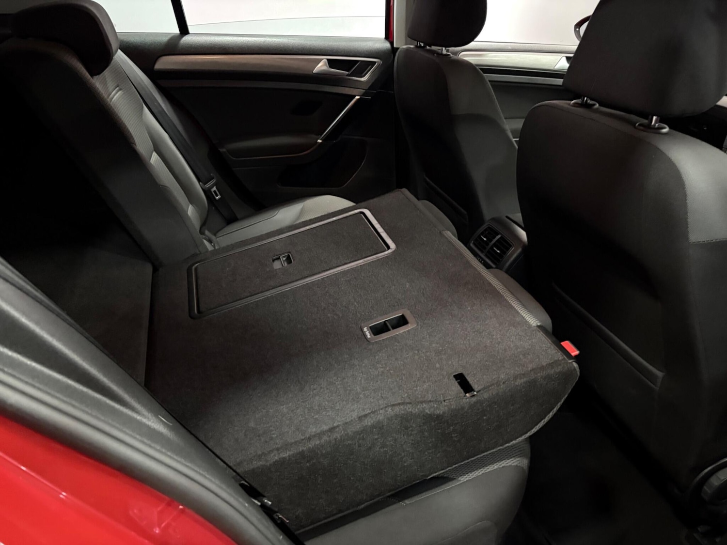 Used Volkswagen Golf 2015 for sale - 77970086: Photo 39