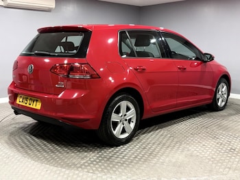 Used Volkswagen Golf 2015 for sale - 77970086: Photo