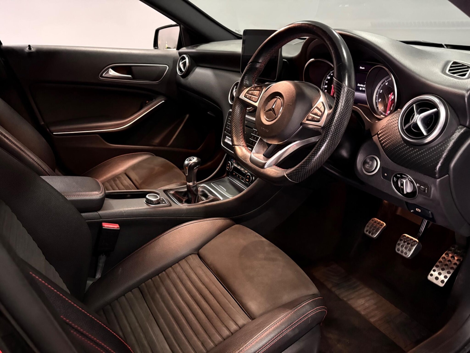 Used Mercedes-Benz A-Class 2018 for sale - 78100163: Photo 9