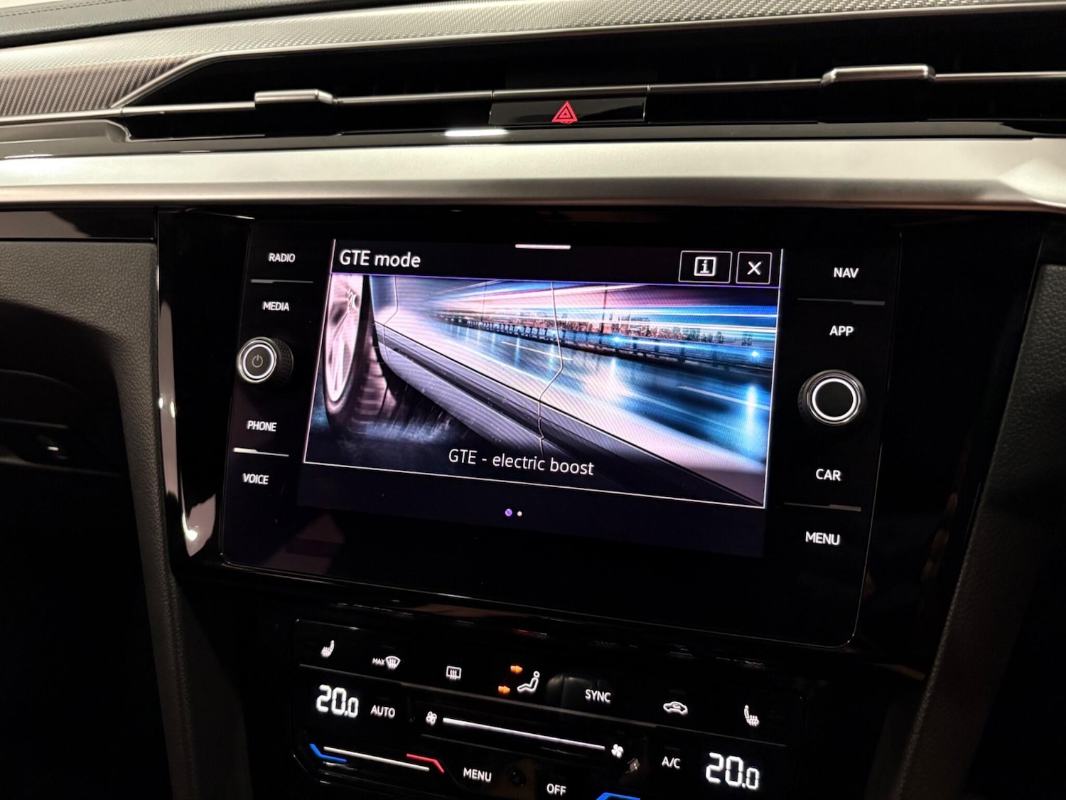 Used Volkswagen Arteon 2024 for sale - 76153138: Photo 23