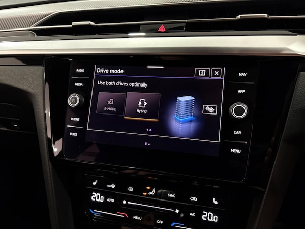 Used Volkswagen Arteon 2024 for sale - 76153138: Photo 27