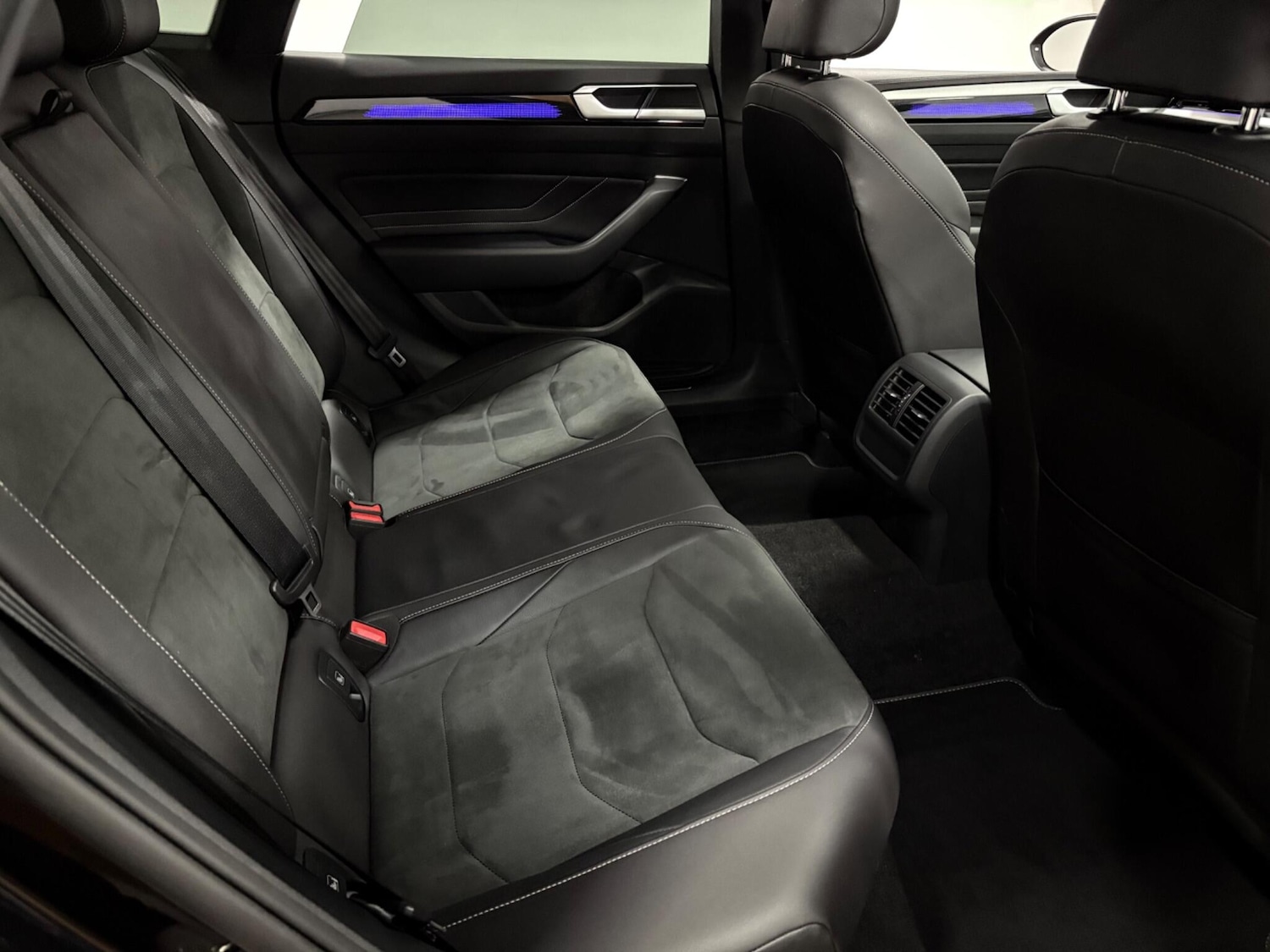 Used Volkswagen Arteon 2024 for sale - 76153138: Photo 47