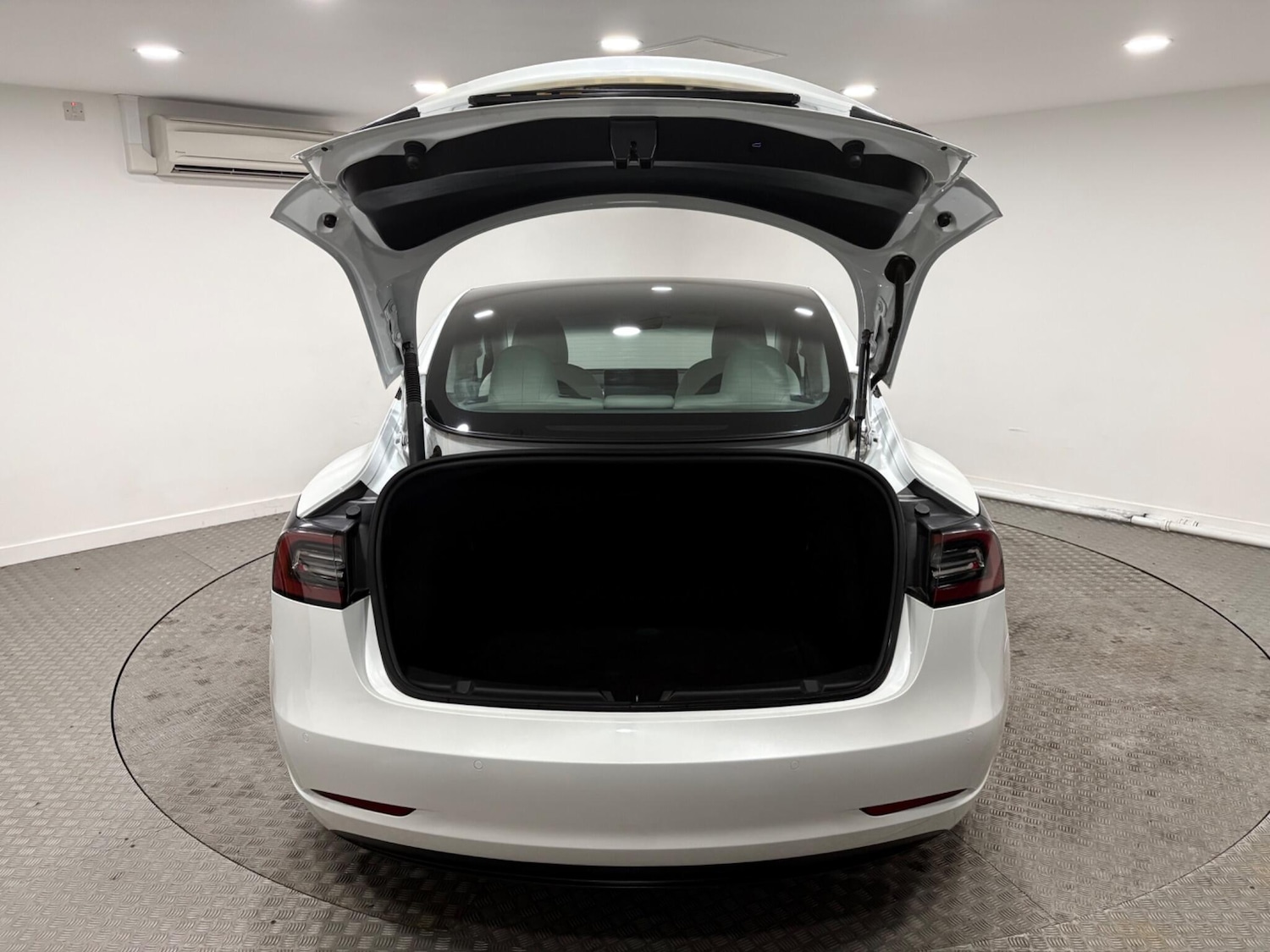 Used Tesla Model 3 2021 for sale - 77330655: Photo 39