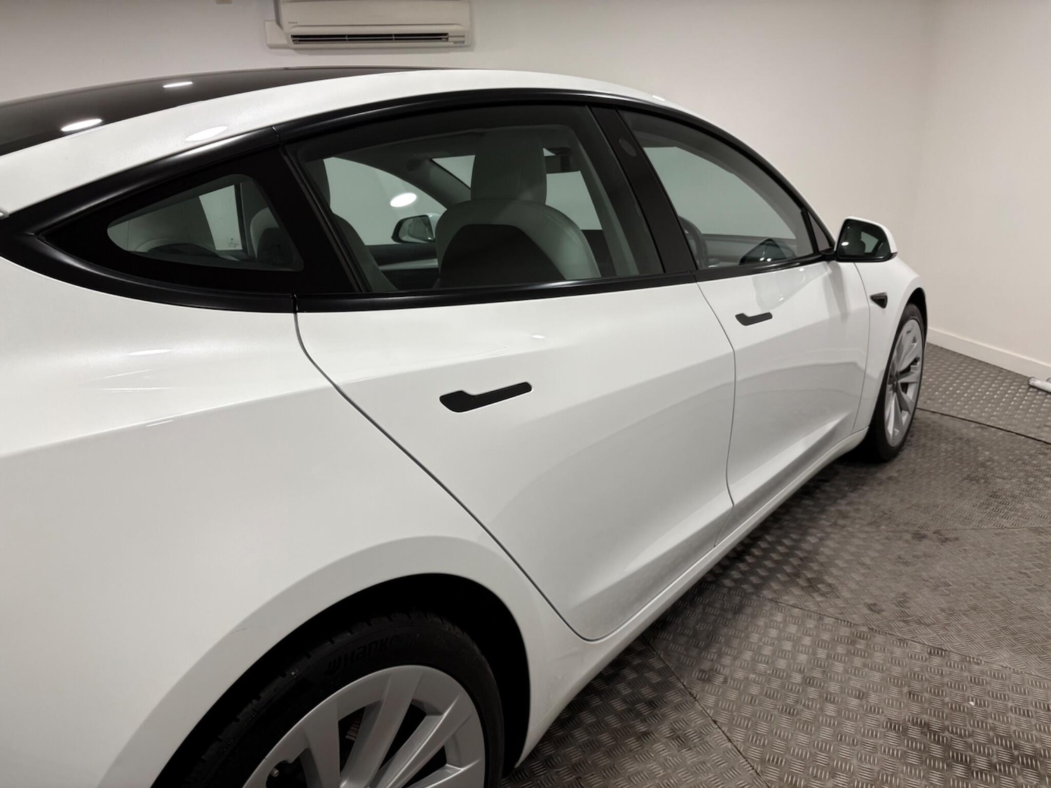 Used Tesla Model 3 2021 for sale - 77330655: Photo 45