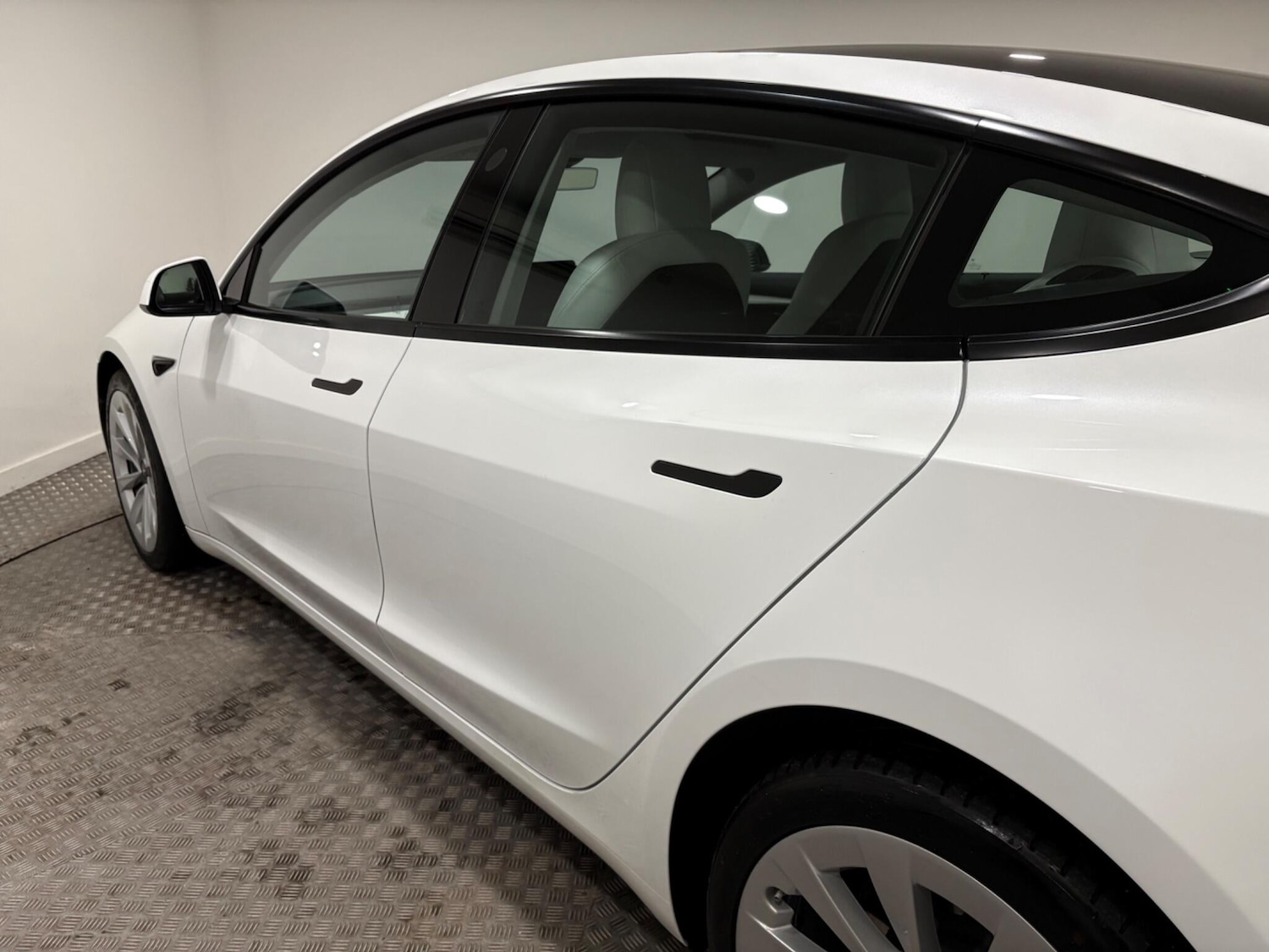Used Tesla Model 3 2021 for sale - 77330655: Photo 48