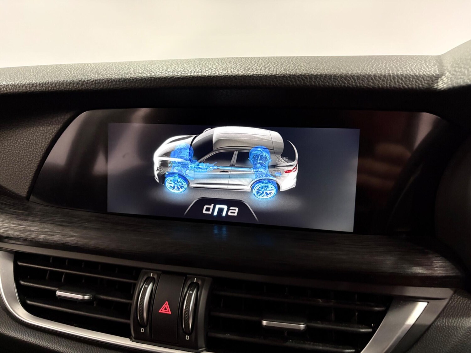 Used Alfa Romeo Stelvio for sale - 77670392: Photo 23