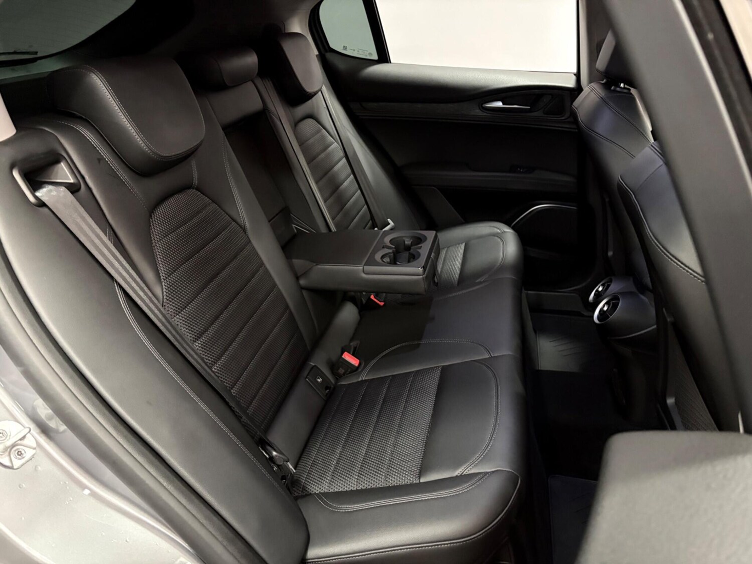 Used Alfa Romeo Stelvio for sale - 77670392: Photo 40