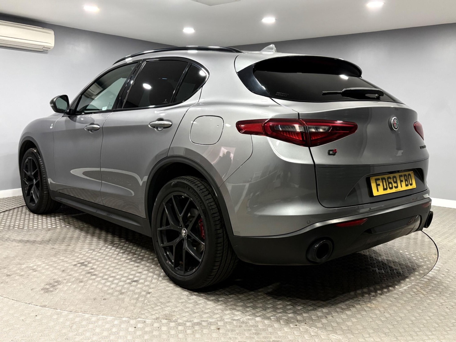 Used Alfa Romeo Stelvio for sale - 77670392: Photo 5
