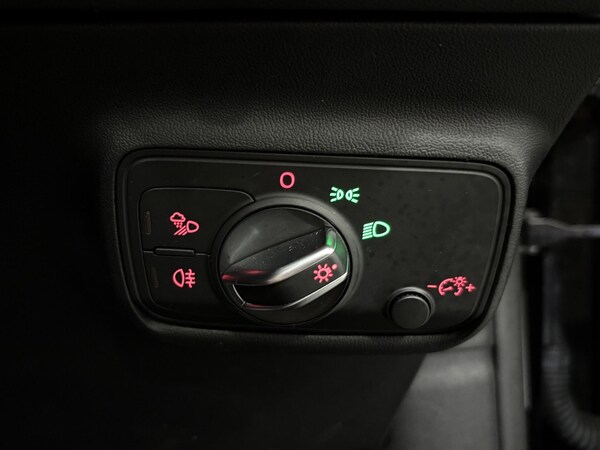 Used Audi TT 2015 for sale - 76174658: Photo 32