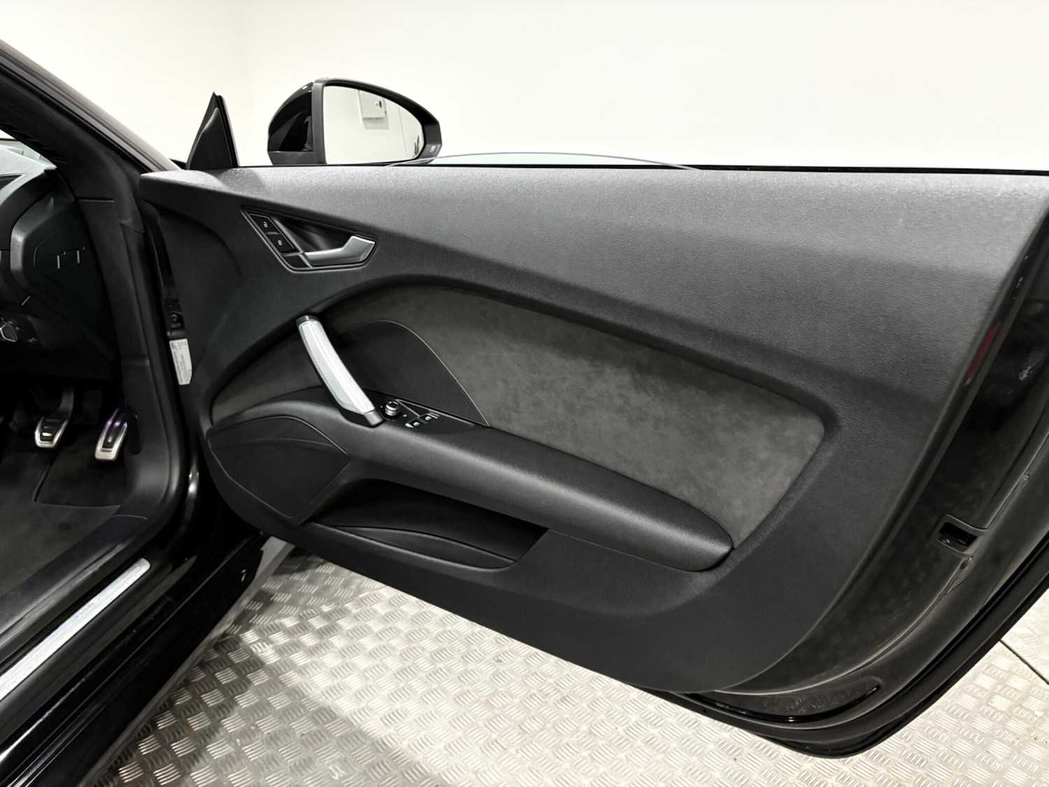 Used Audi TT 2015 for sale - 76174658: Photo 36