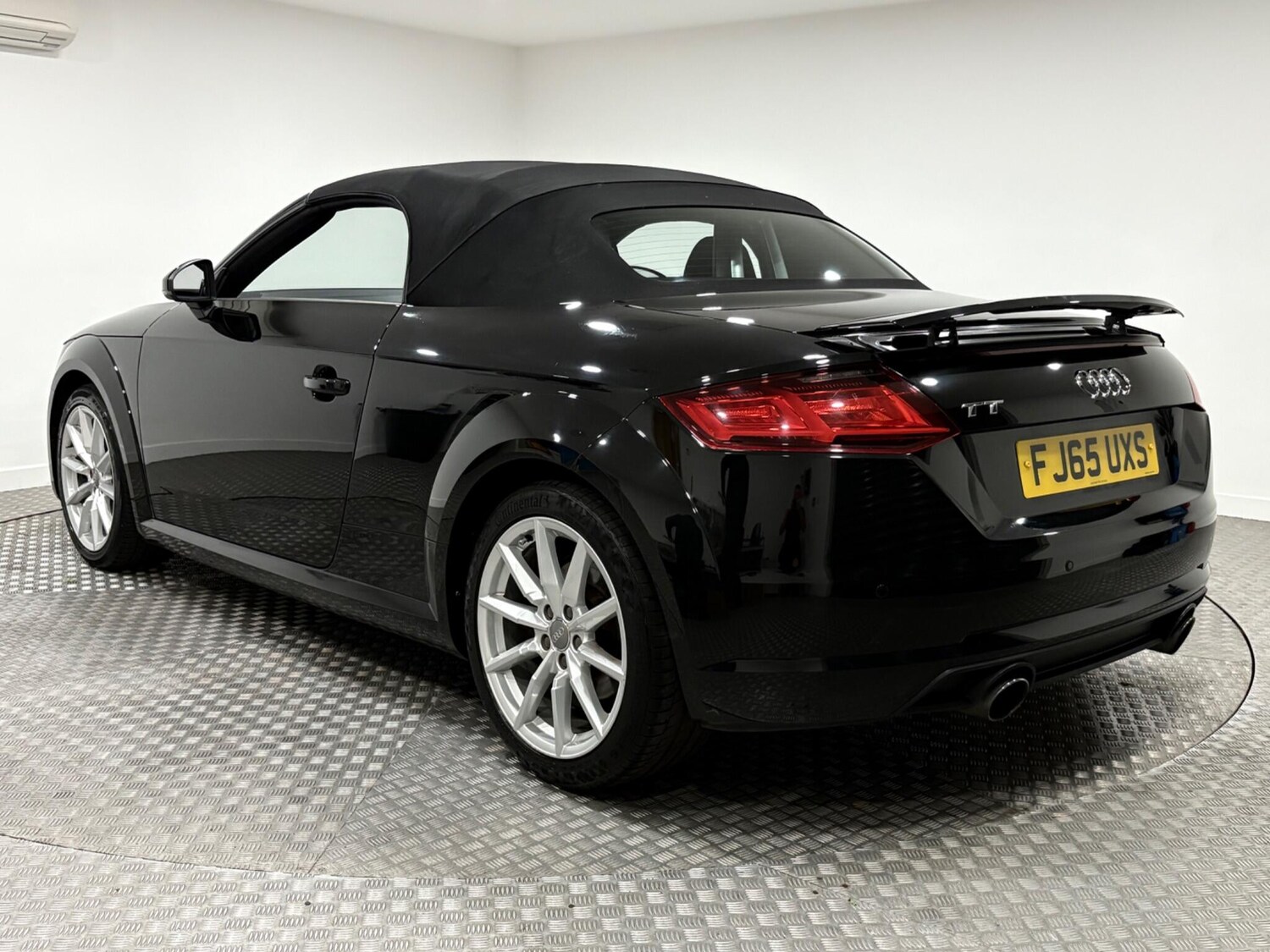 Used Audi TT 2015 for sale - 76174658: Photo 43