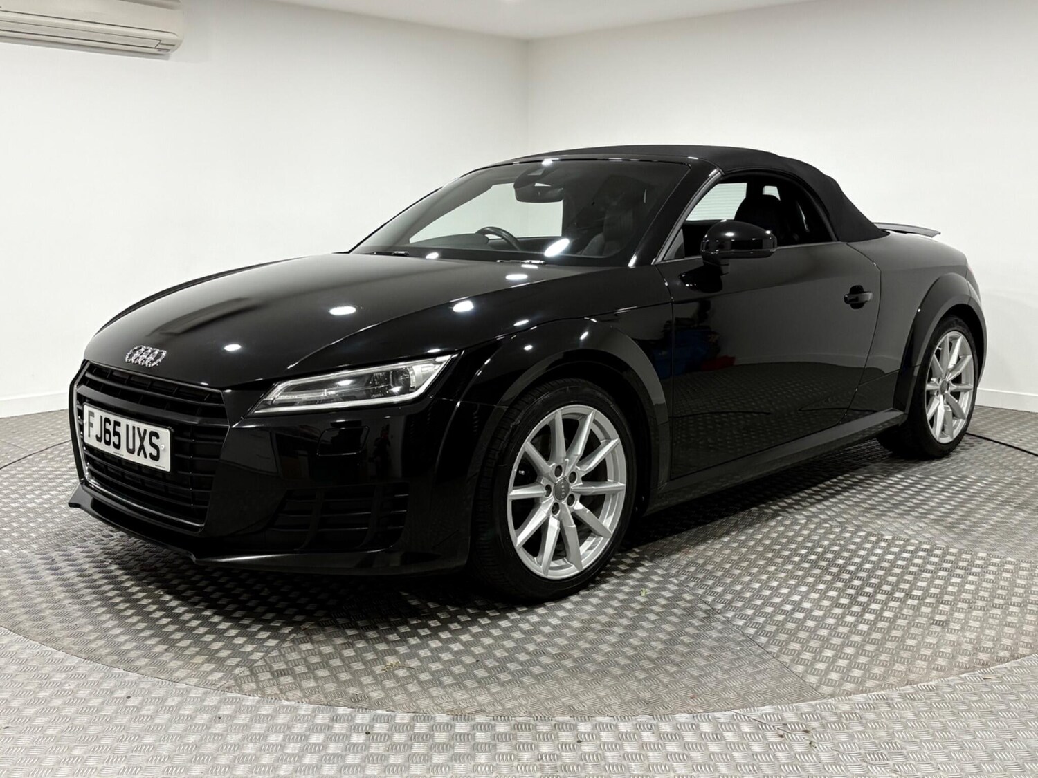 Used Audi TT 2015 for sale - 76174658: Photo 44