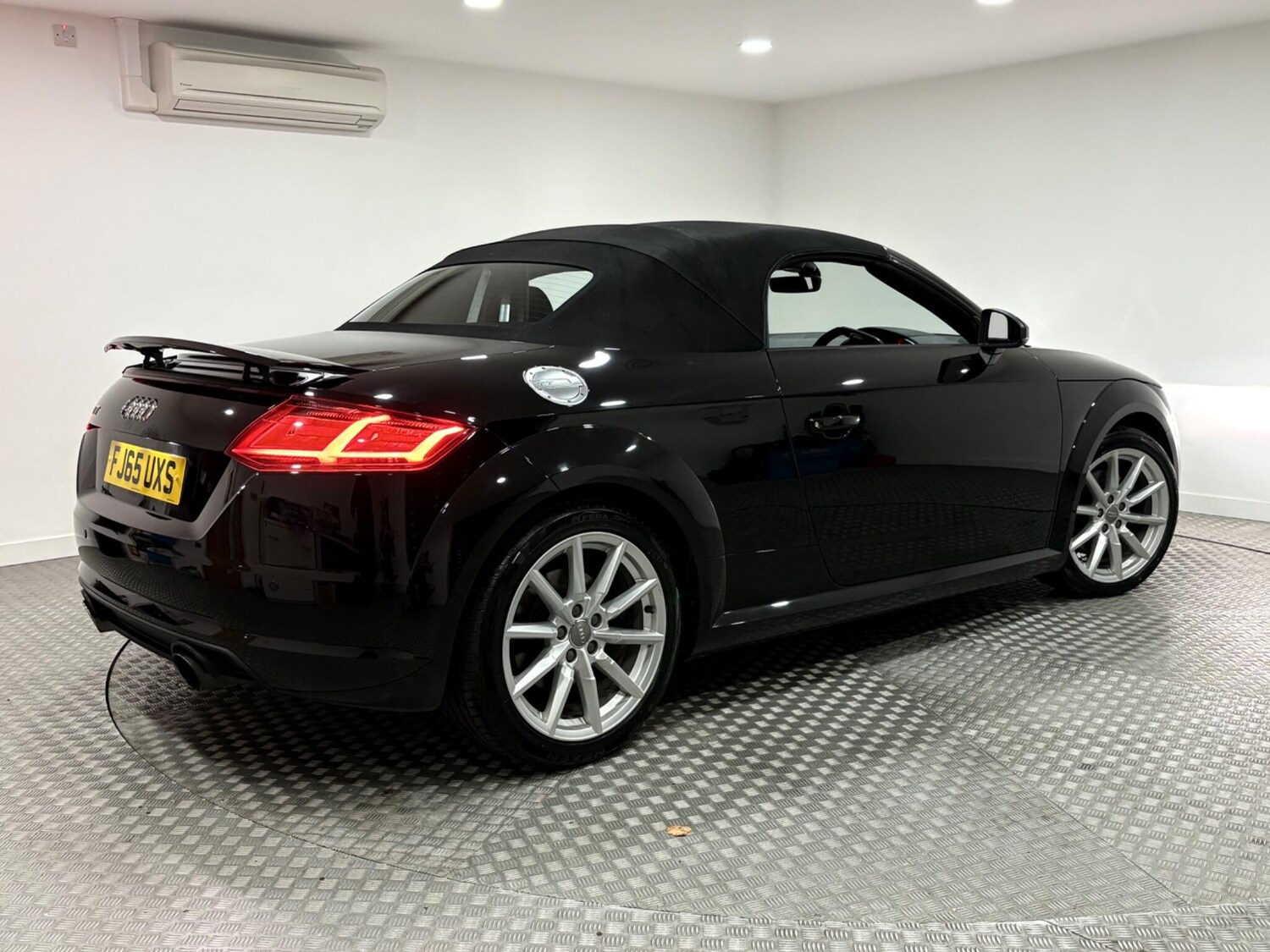 Used Audi TT 2015 for sale - 76174658: Photo 45