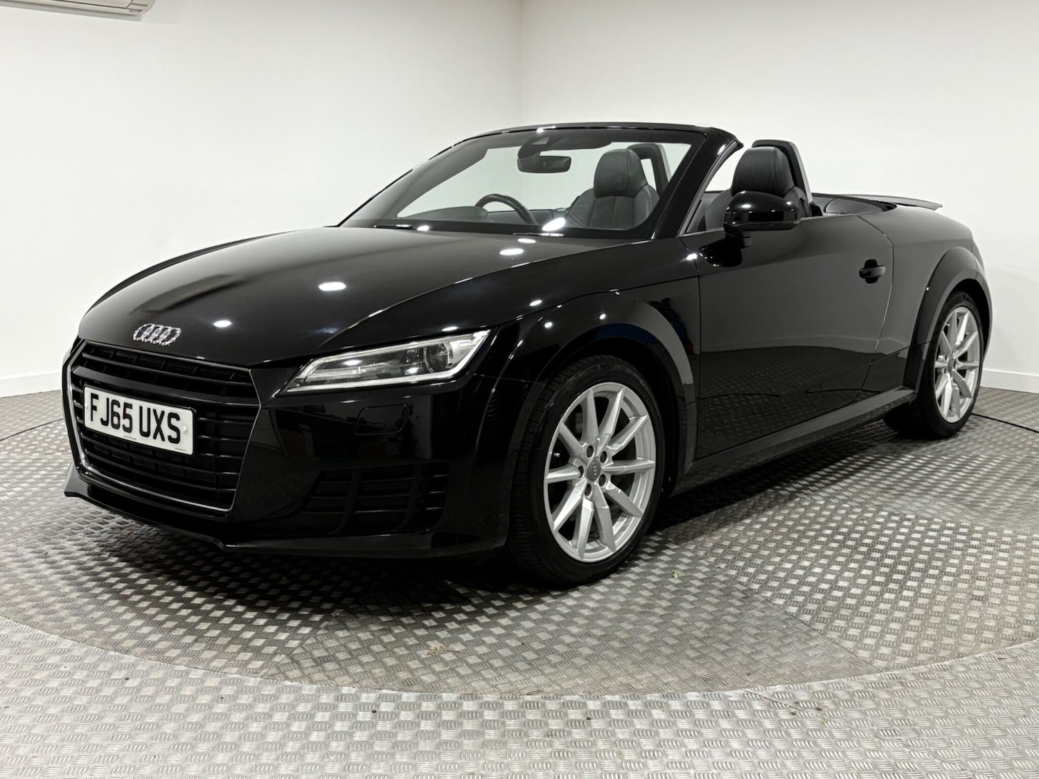 Used Audi TT 2015 for sale - 76174658: Photo 7