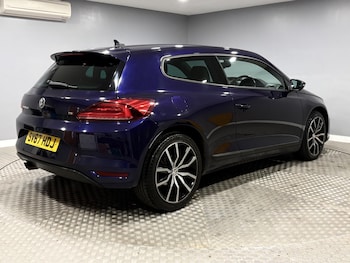 Used Volkswagen Scirocco 2017 for sale - 78447418: Photo