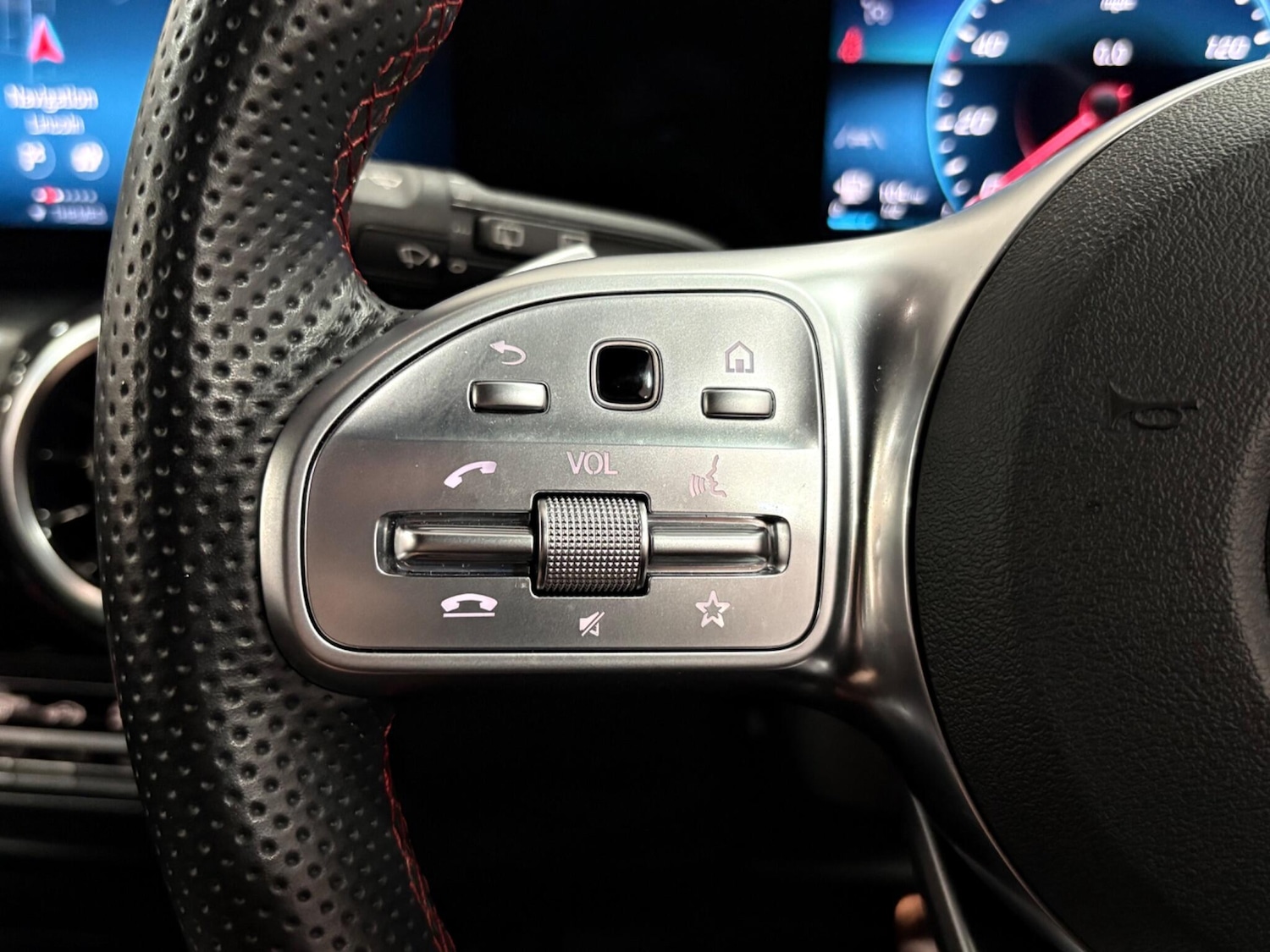 Used Mercedes-Benz B Class 2019 for sale - 76433378: Photo 16