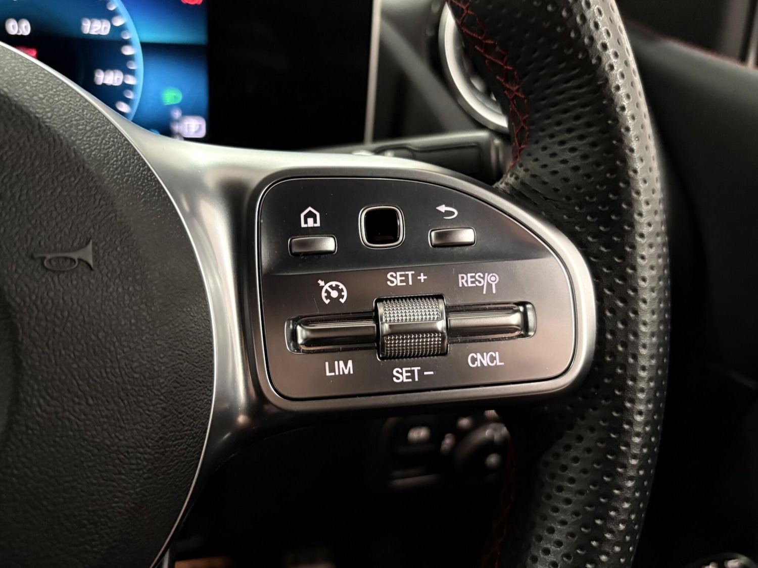 Used Mercedes-Benz B Class 2019 for sale - 76433378: Photo 18