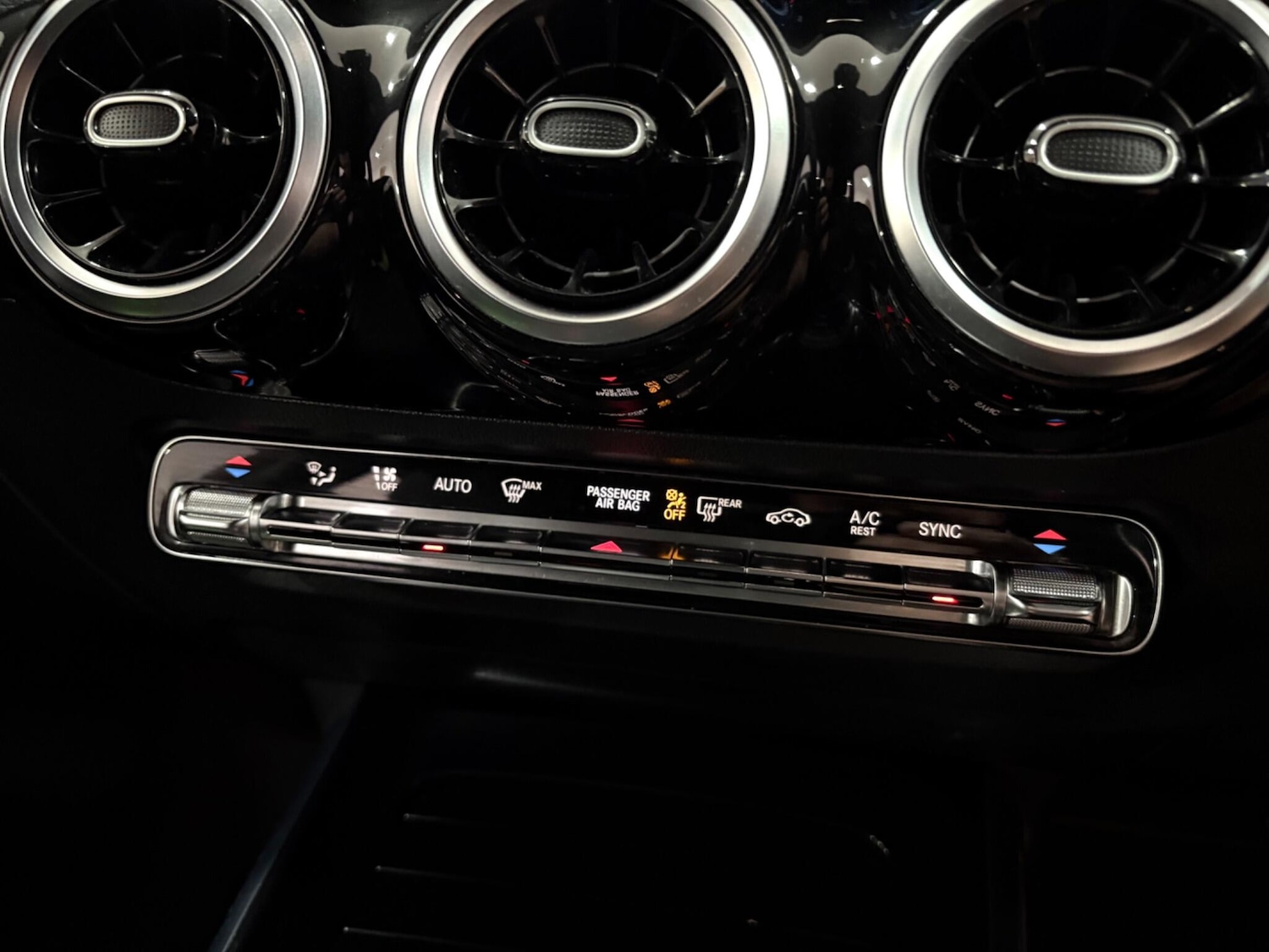 Used Mercedes-Benz B Class 2019 for sale - 76433378: Photo 31