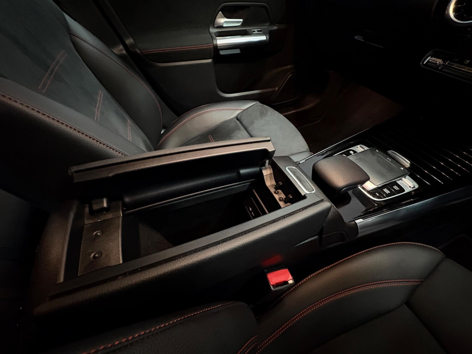 Used Mercedes-Benz B Class 2019 for sale - 76433378: Photo 32