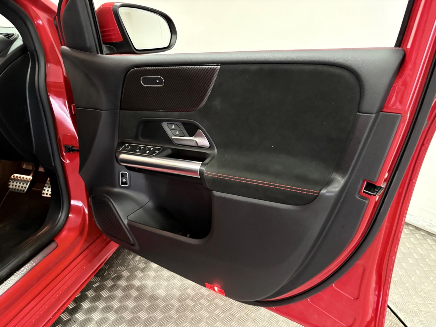 Used Mercedes-Benz B Class 2019 for sale - 76433378: Photo 36