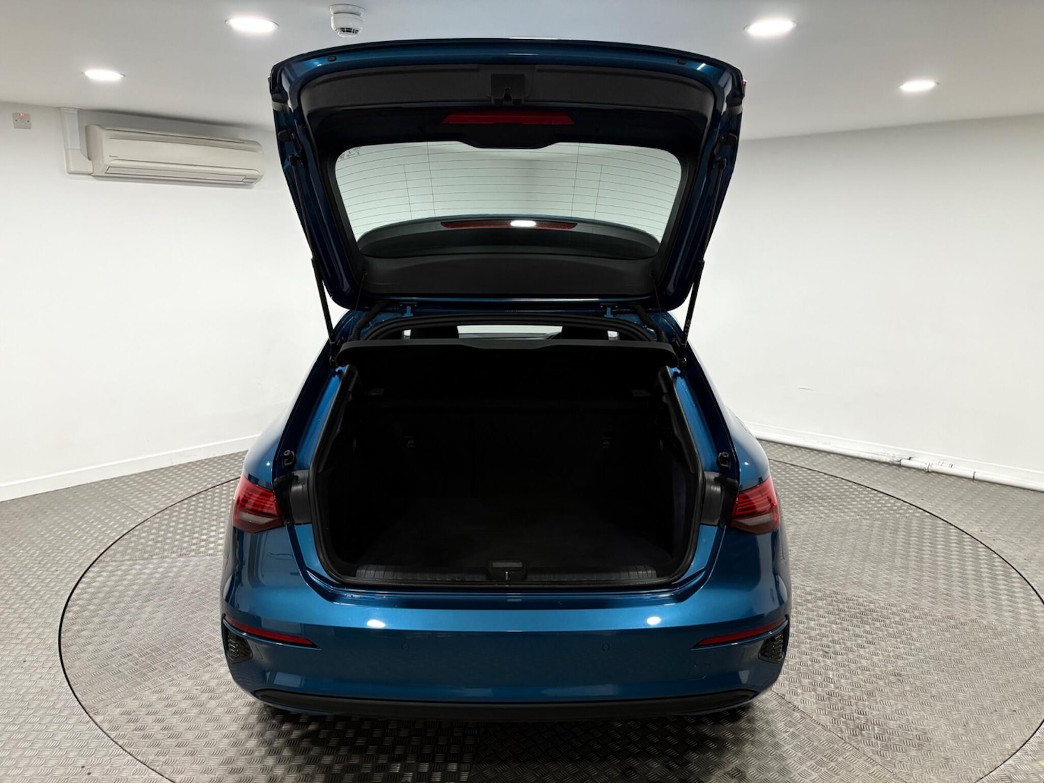 Used Audi A3 2022 for sale - 77021084: Photo 42