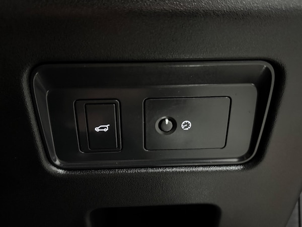 Used Land Rover Discovery 2021 for sale - 74799496: Photo 47