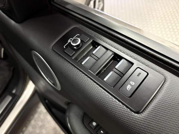 Used Land Rover Discovery 2021 for sale - 74799496: Photo 49