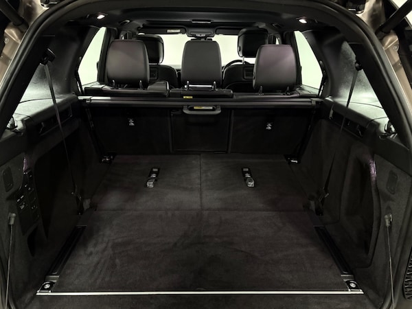 Used Land Rover Discovery 2021 for sale - 74799496: Photo 59