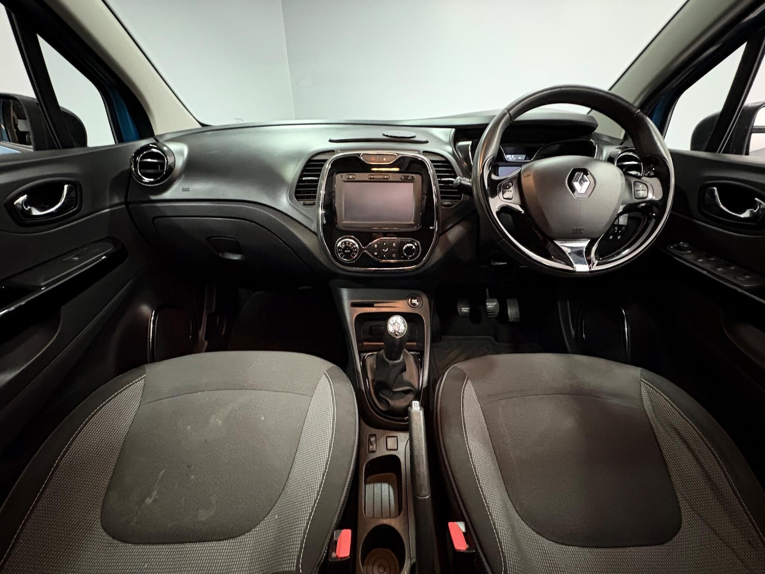 Used Renault Captur 2014 for sale - 77624940: Photo 10