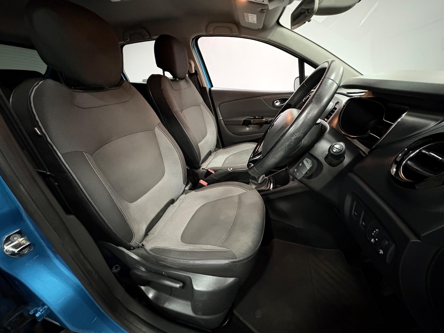 Used Renault Captur 2014 for sale - 77624940: Photo 12