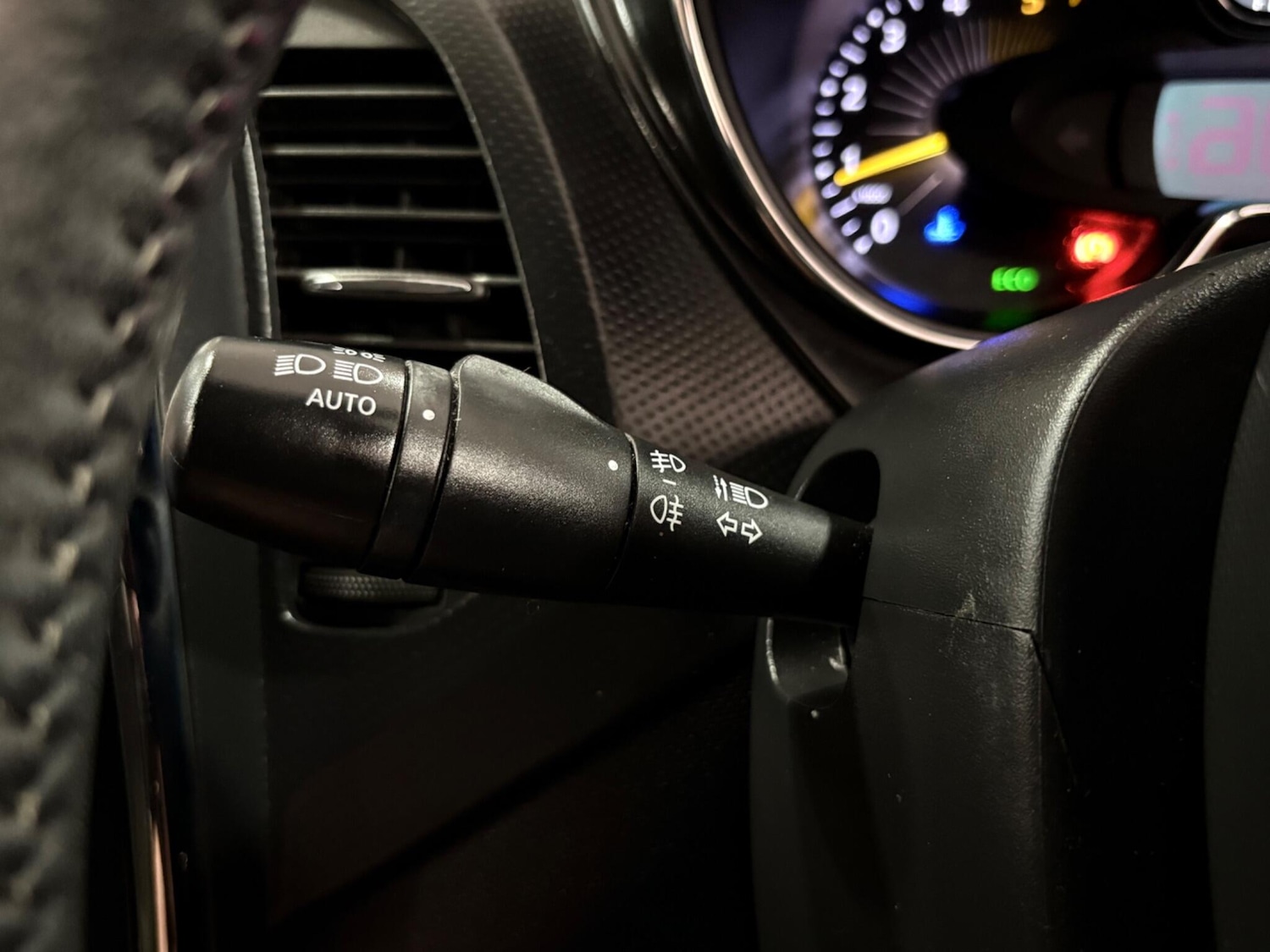 Used Renault Captur 2014 for sale - 77624940: Photo 14