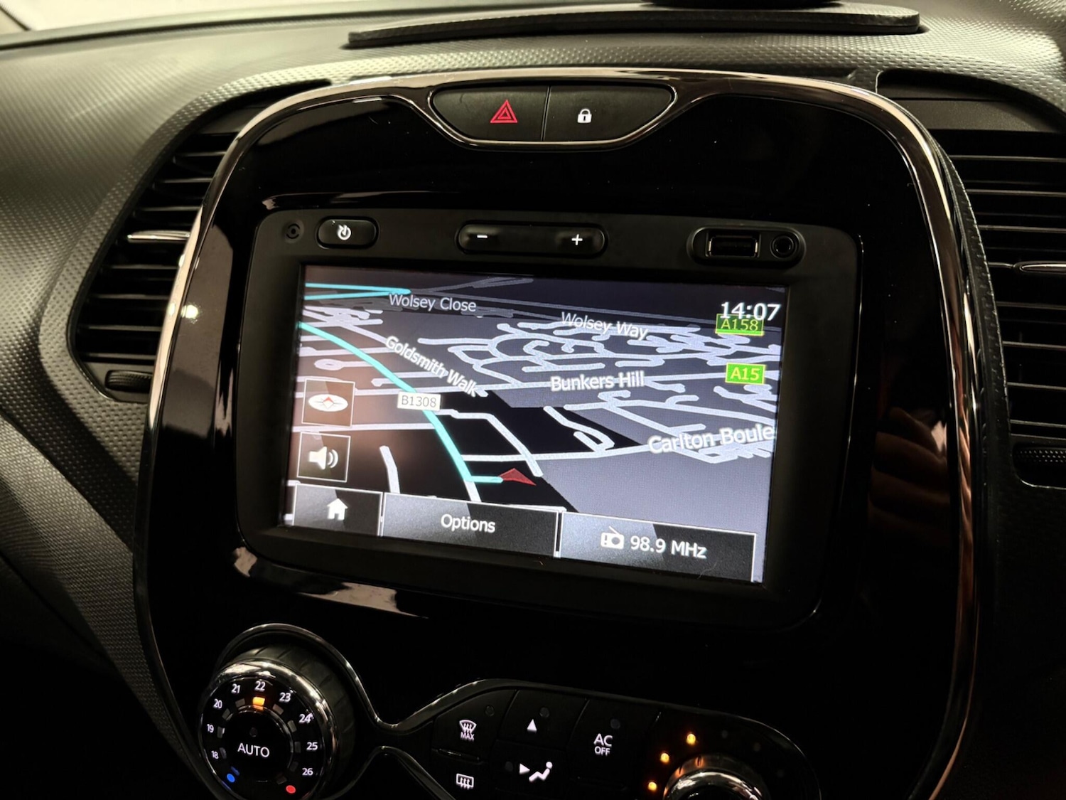 Used Renault Captur 2014 for sale - 77624940: Photo 20