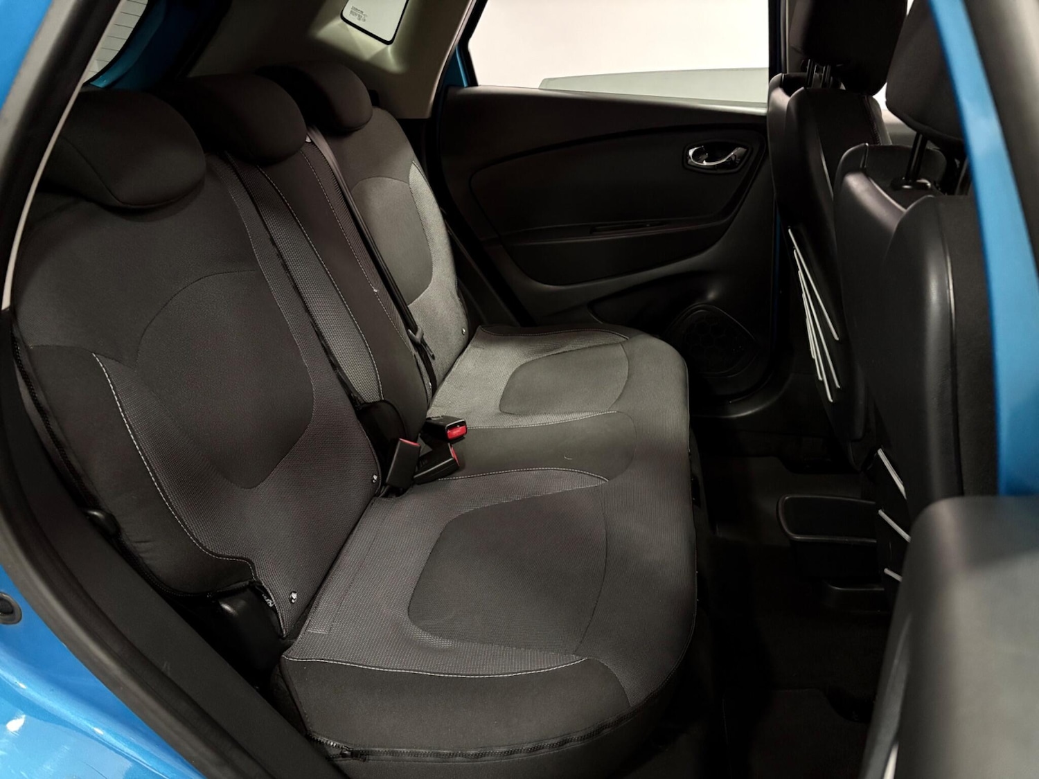 Used Renault Captur 2014 for sale - 77624940: Photo 33