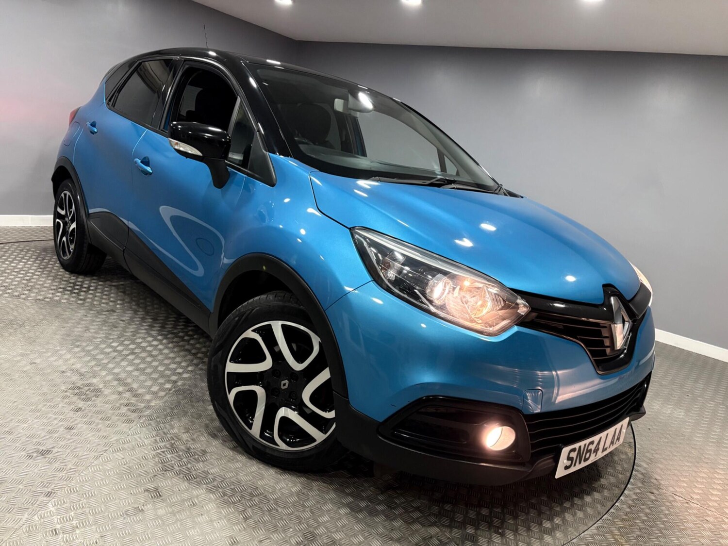 Used Renault Captur 2014 for sale - 77624940: Photo 38