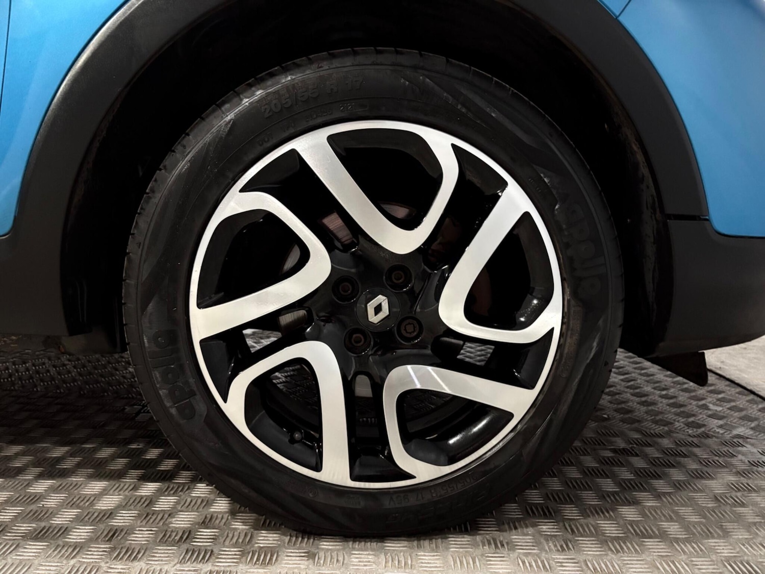 Used Renault Captur 2014 for sale - 77624940: Photo 42